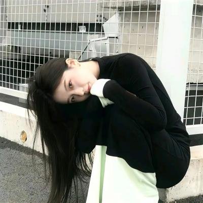 女孩的夏日秘密